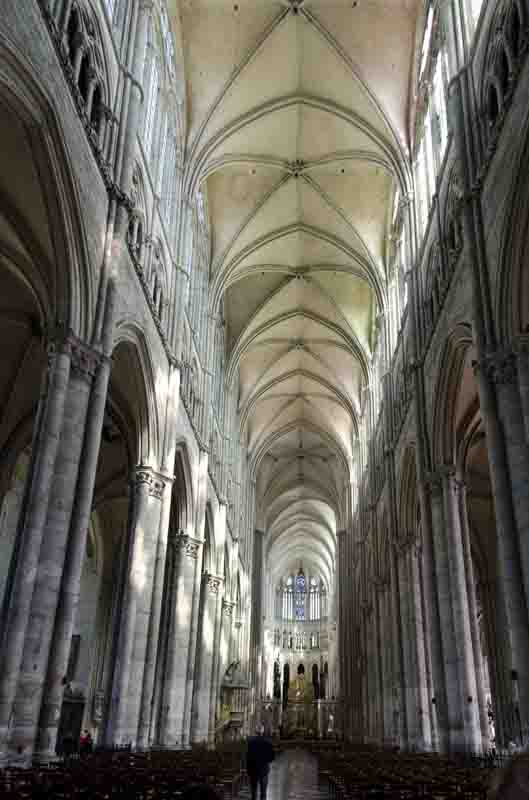 Francia - Amiens 05 - catedral de Notre Dame de Amiens.jpg